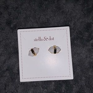 Stella & Dot Rebel stone stud earrings